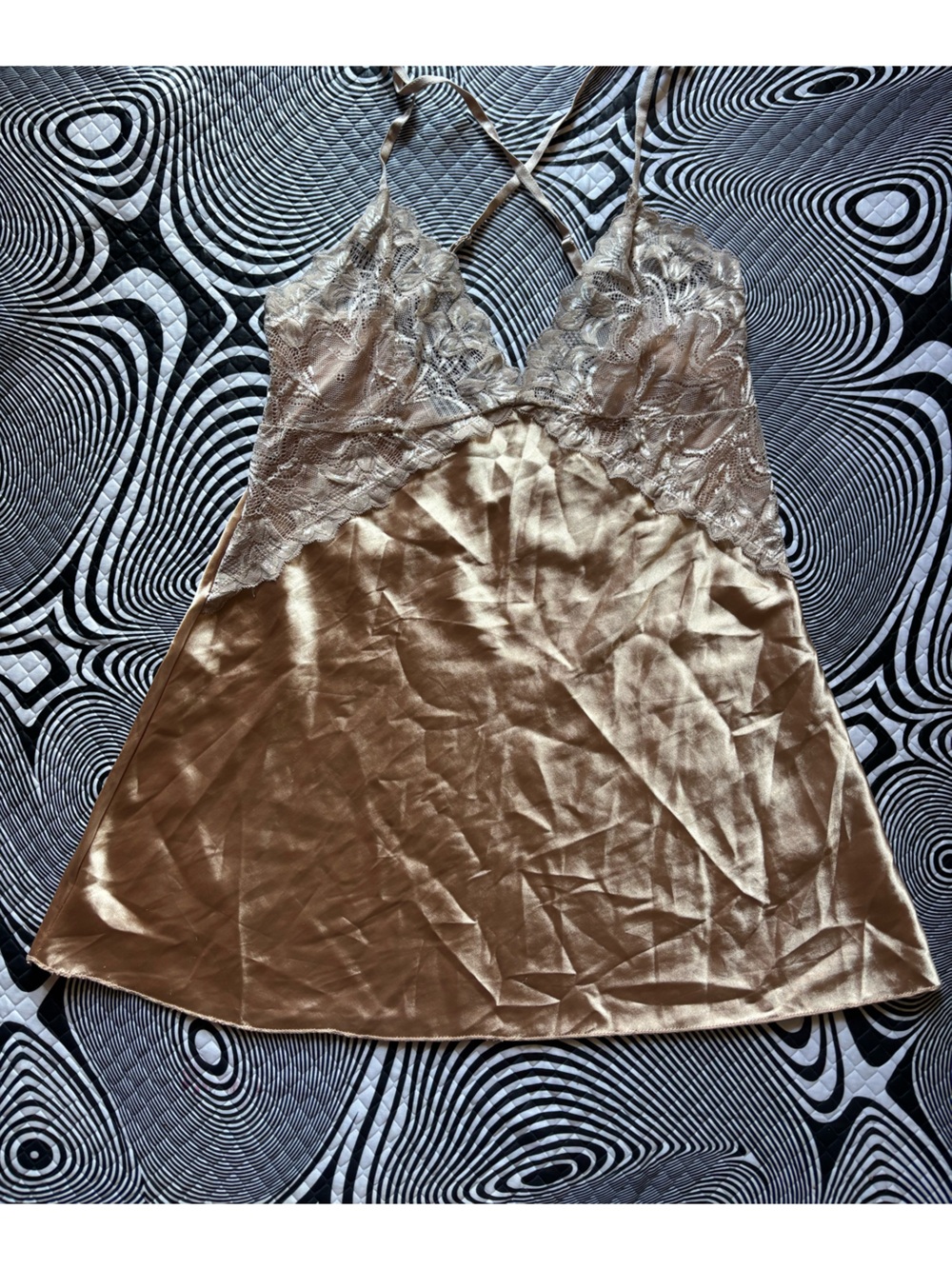 Delicate Lace-Trim Satin Chemise in Champagne
